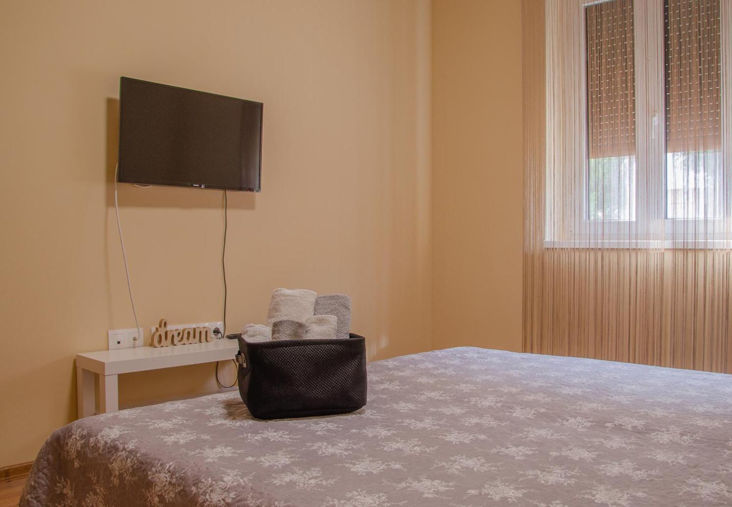 Oros House Apartmanhaz Orosháza Zewnętrze zdjęcie