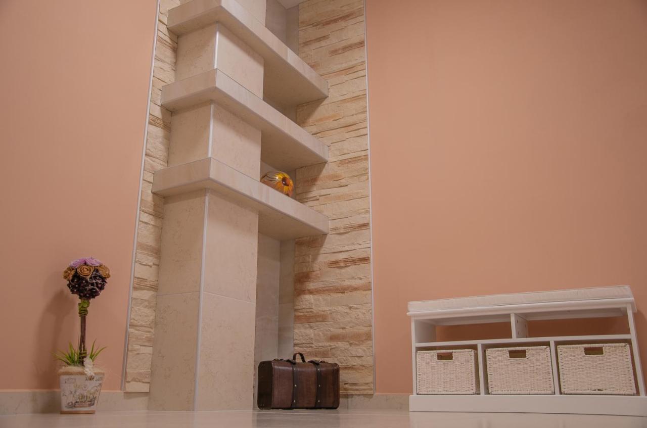 Oros House Apartmanhaz Orosháza Zewnętrze zdjęcie