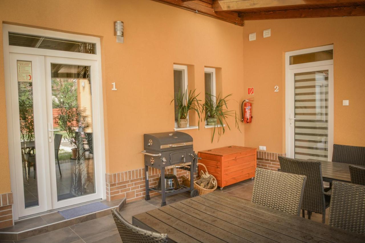 Oros House Apartmanhaz Orosháza Zewnętrze zdjęcie