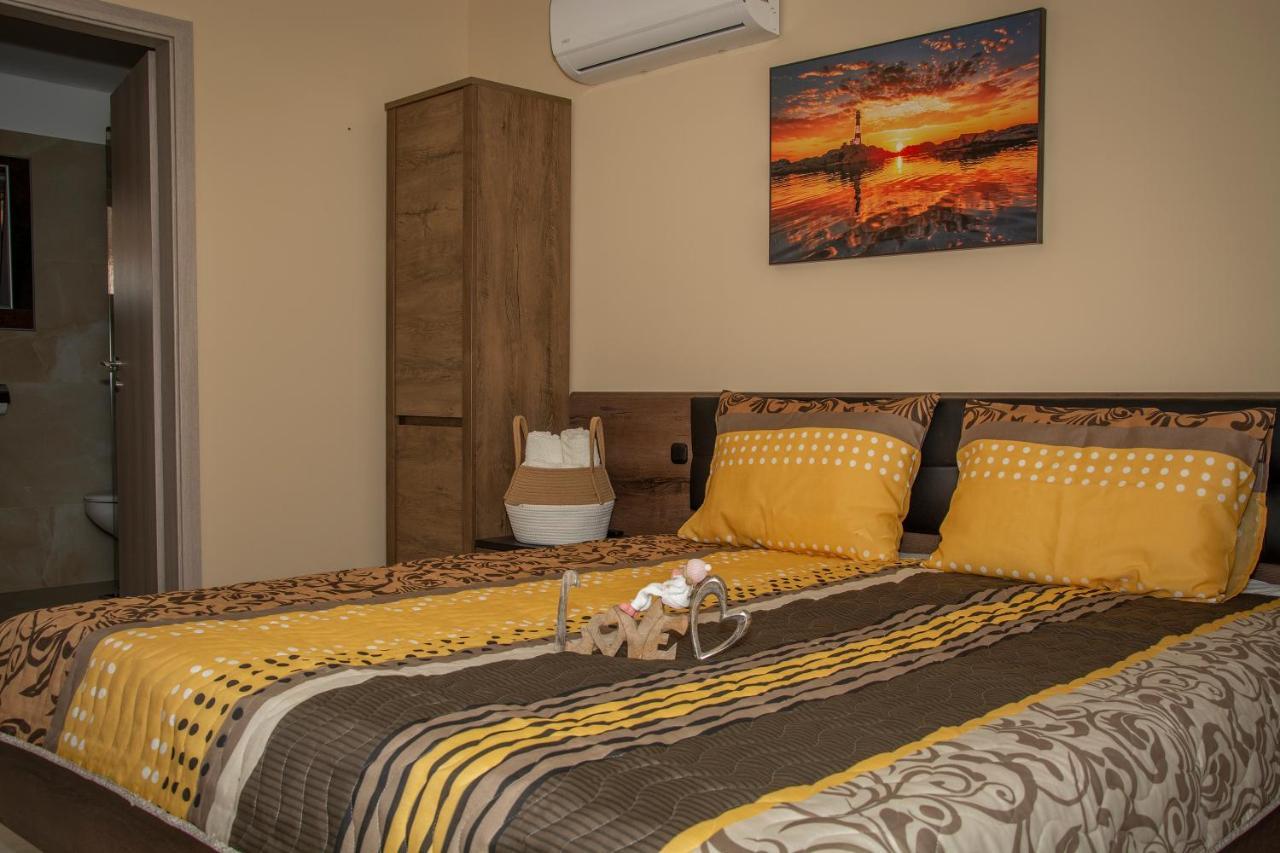 Oros House Apartmanhaz Orosháza Zewnętrze zdjęcie