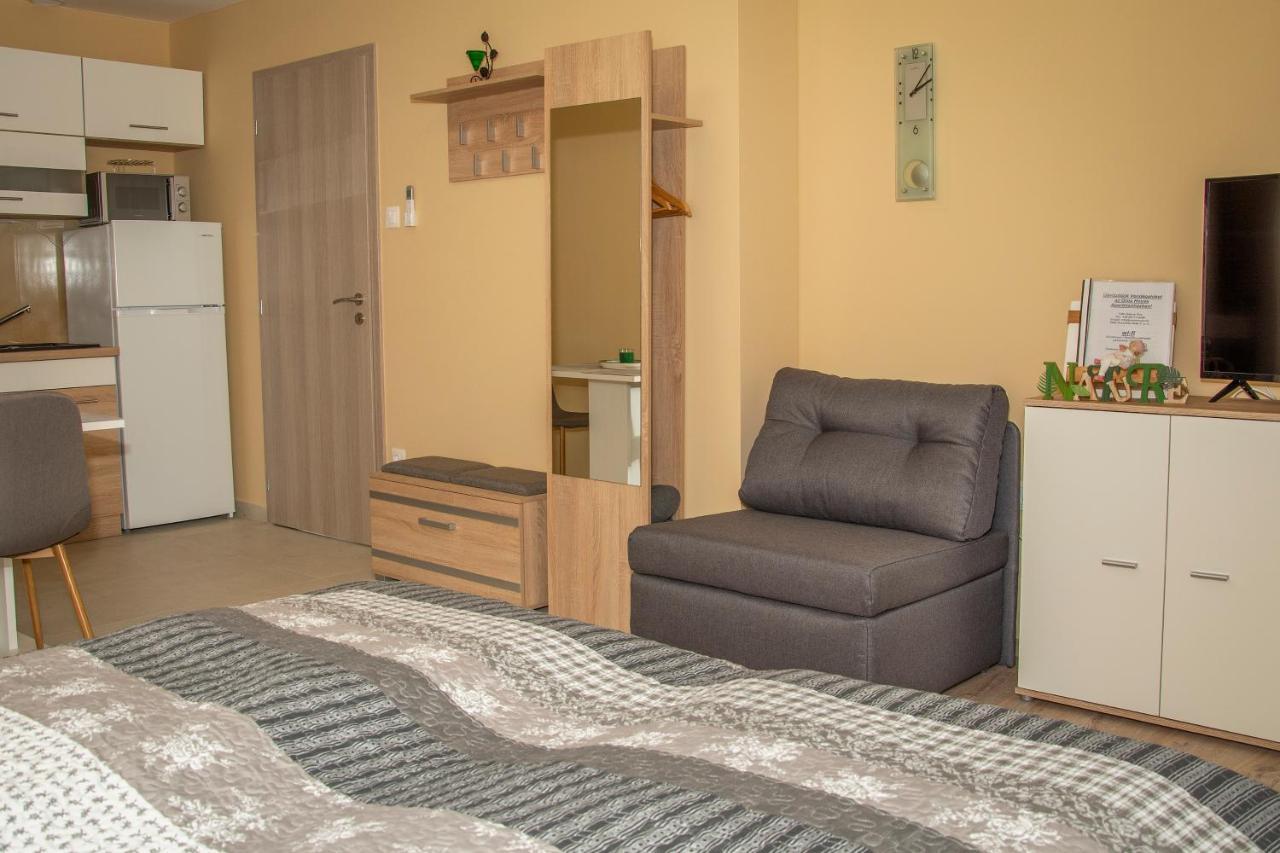 Oros House Apartmanhaz Orosháza Zewnętrze zdjęcie